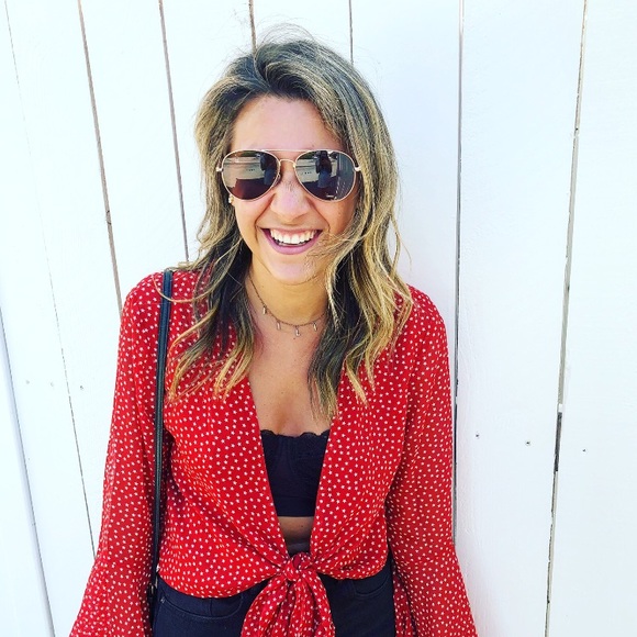 Meet your Posher, Allison - Picture 1 of 1